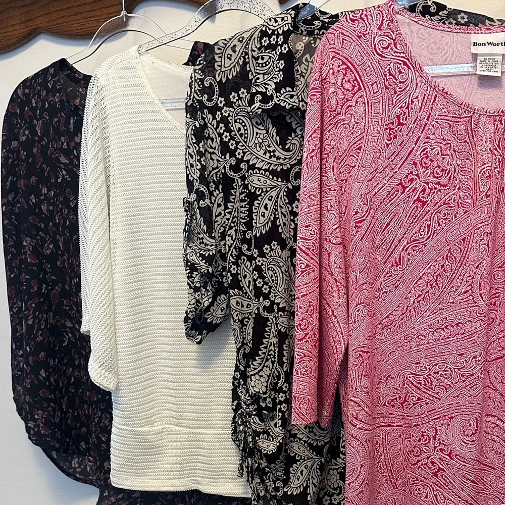 Women's Mixed Pattern Tops Set of 4 Size XL - Picture 14 of 14